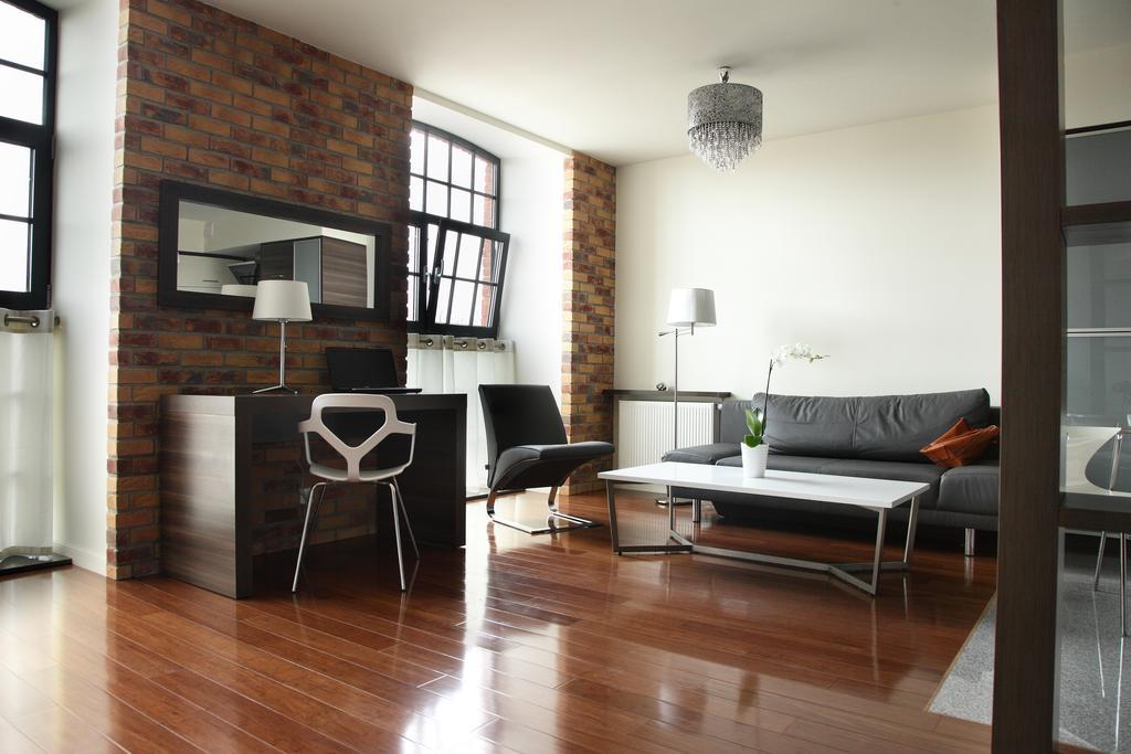 Loft Aparts Lodź Bagian luar foto