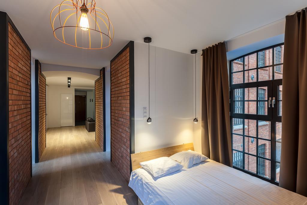 Loft Aparts Lodź Bagian luar foto