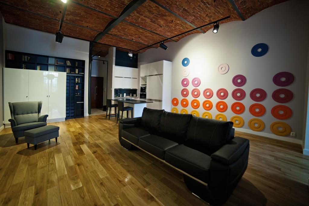 Loft Aparts Lodź Bagian luar foto