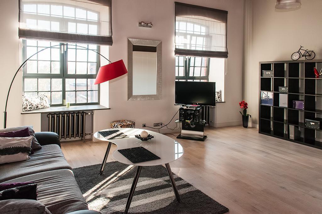 Loft Aparts Lodź Bagian luar foto